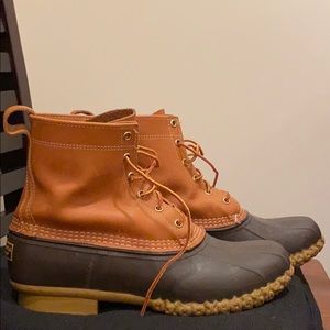 LL Bean water proof bean boots- lightly worn